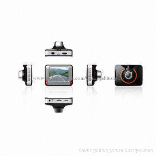 Auto-on/off dash camera, good night vision, 1,920 x 1,080P real time recording